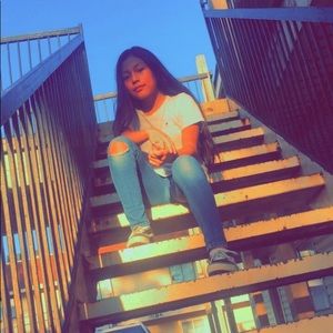 Meet your Posher, Joana